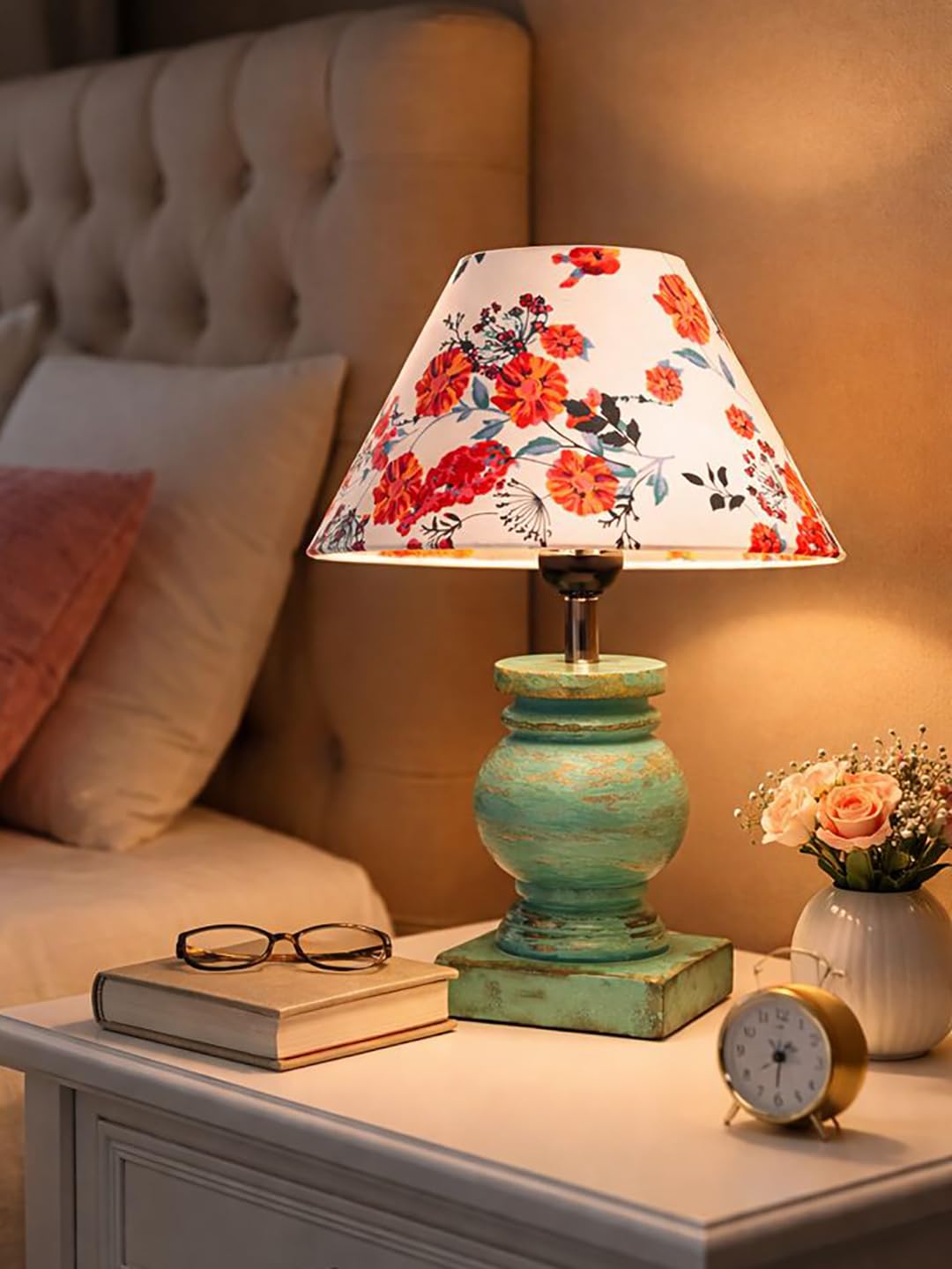 Antique Algae French Trophy Table Lamp for Bedroom Living Room Simple Retro Wood Grain Farmhouse Bedside Lamp Suitable for Nightstand Children's Room or University Dormitory Marigold