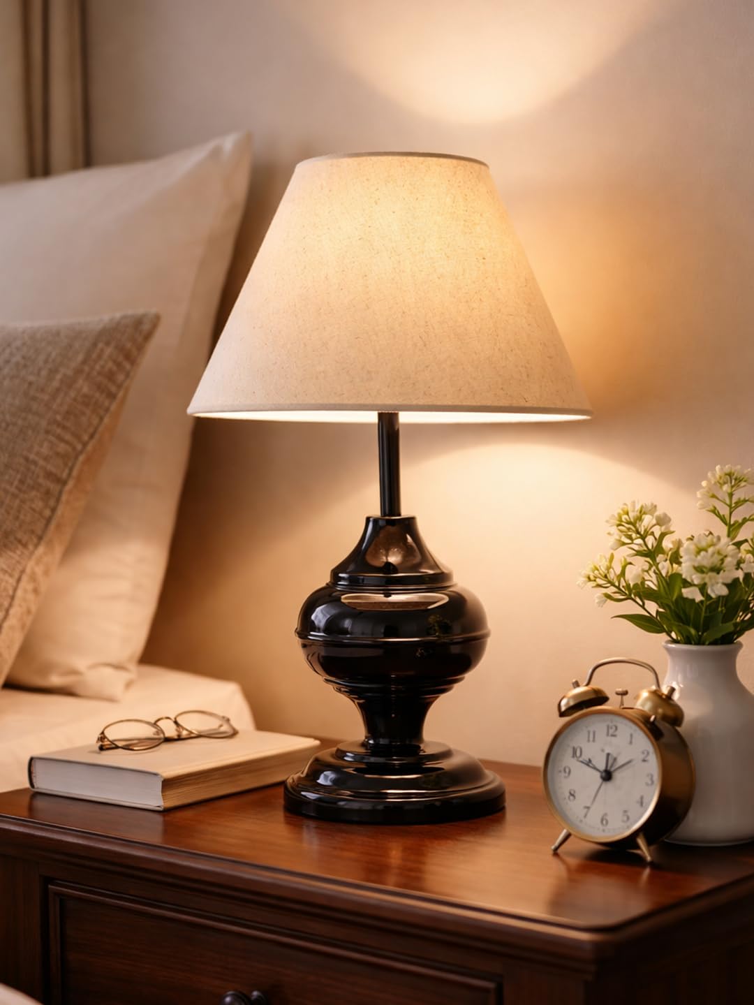 Traditional Style Danica Urn Egg Ball Table Lamp Decor for Living Room Bedroom House Bedside Nightstand Home Office Entryway Suitable for Decorating Small Areas Jute