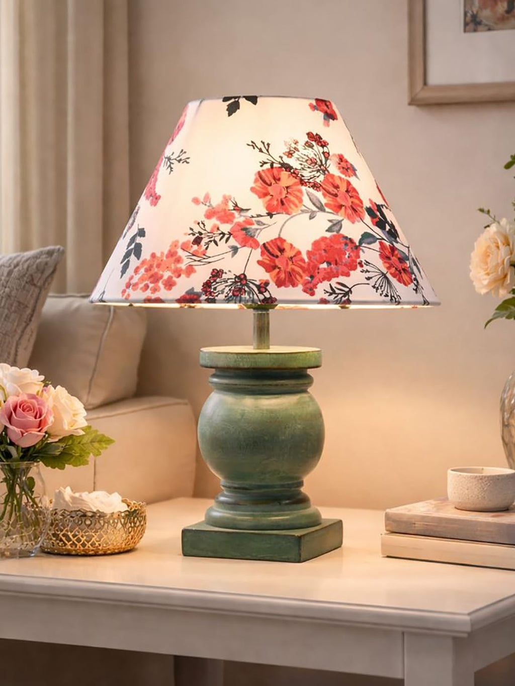 Antique Algae French Trophy Table Lamp for Bedroom Living Room Simple Retro Wood Grain Farmhouse Bedside Lamp Suitable for Nightstand Children's Room or University Dormitory Marigold