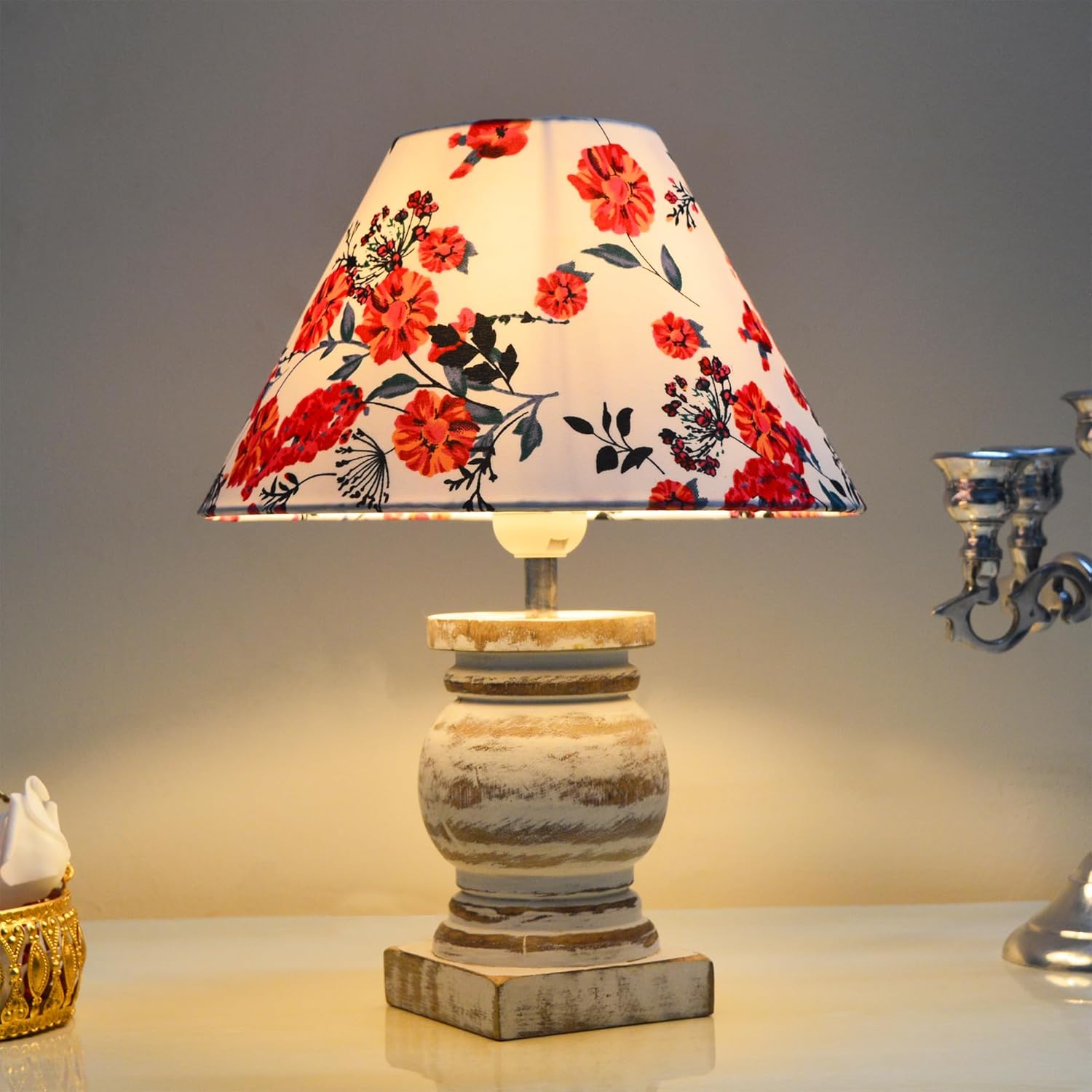 Antique White French Trophy Table Lamp for Bedroom Living Room Simple Retro Wood Grain Farmhouse Bedside Lamp Suitable for Nightstand Children's Room or University Dormitory Marigold